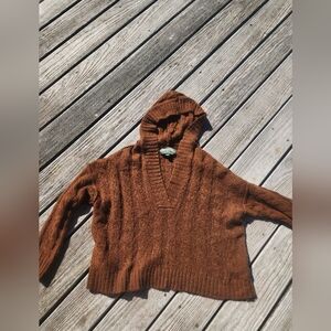 Womans American Eagle- Cropped Sweater. Medium . Possibly Vintage Y2K